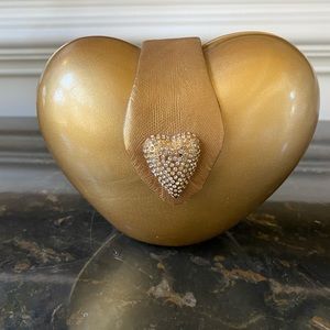 Timmy Woods of Beverly Hills Heart purse